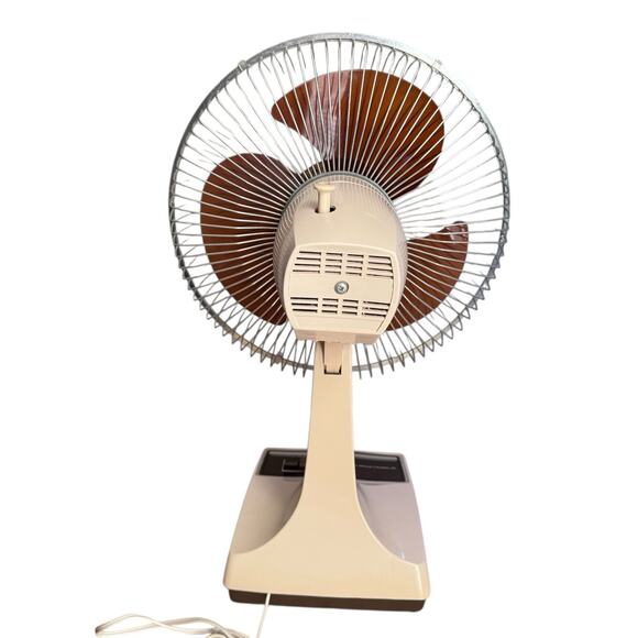 RARE Vintage Lasko Clear Amber/Brown Blade 12 inch 3-Speed Oscillating Fan 12” - Picture 11 of 16